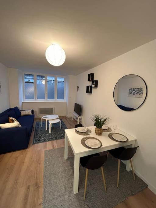 Le Spacieux Aurillac Luaran gambar